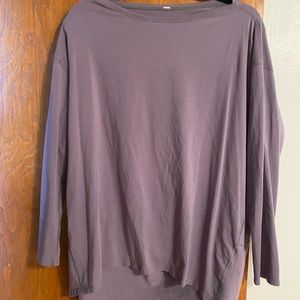 Lululemon back in action long sleeve